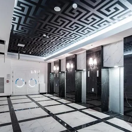 Hanza Tower Family 20 & Pool & Jacussi Lejlighed